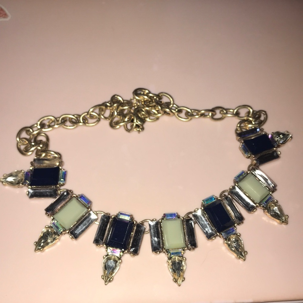 Statement necklace